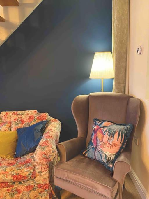 Wee Cottage - Super King Bed! Penpont 外观 照片